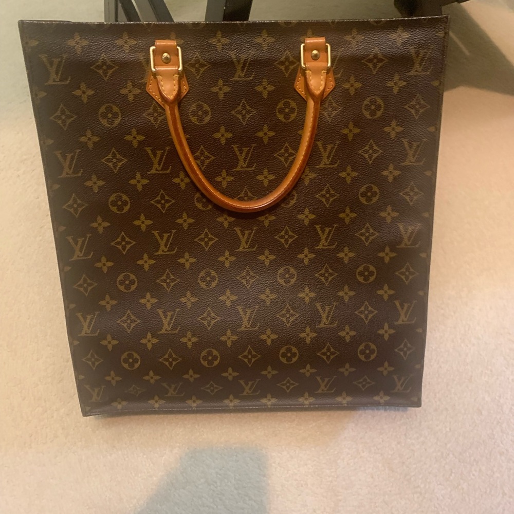 Louis Vuitton Iconic -Sac Plat